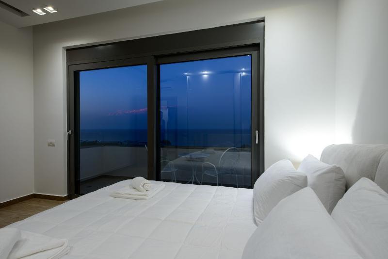 Thea Sunrise Villa Коскину Экстерьер фото
